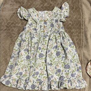 cupcakes & cashmere Floral Ruffle Kids Dress